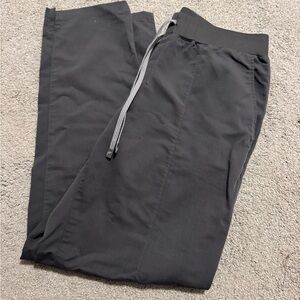 Fabletics straight leg scrubs